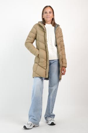 CAMPERA ULTRALIVIANA SILVER LARGA MUJER CAMEL CLARO M