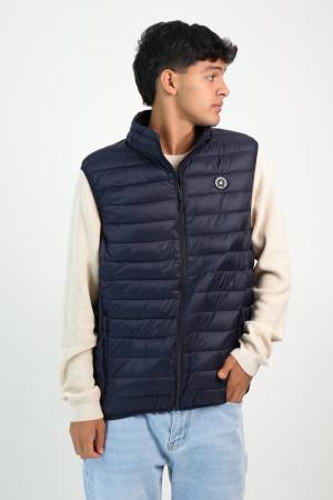 CHALECO INFLADO ULTRA LIVIANO CON CAPUCHA