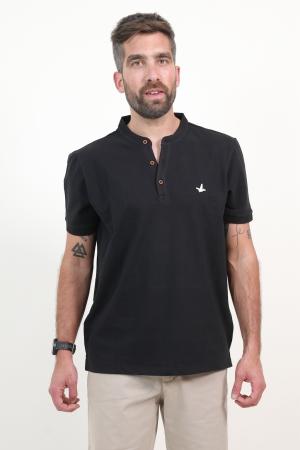 REMERA TRES BOTONES PIQUE